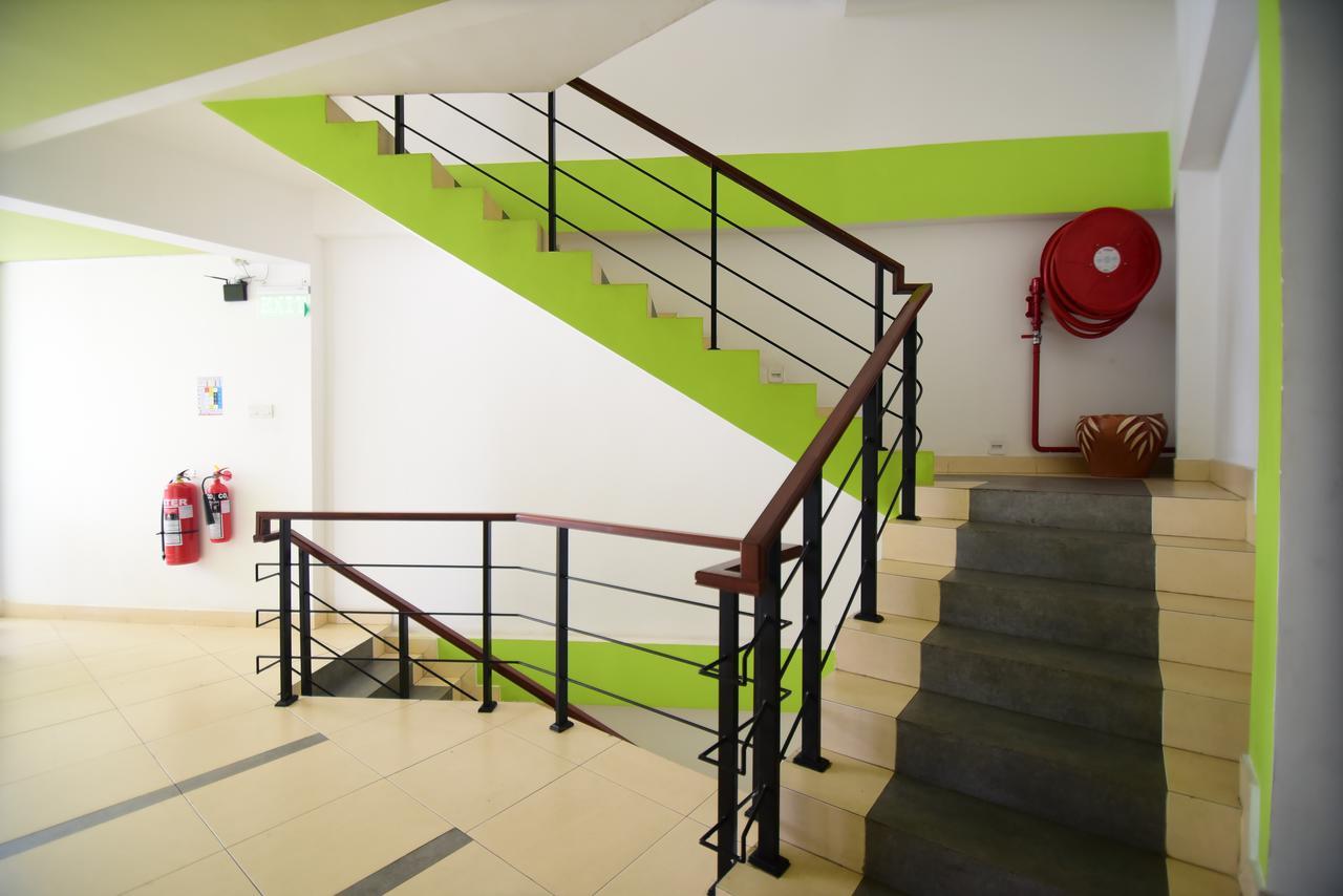 Thilhara Days Inn Κολόμπο Εξωτερικό φωτογραφία