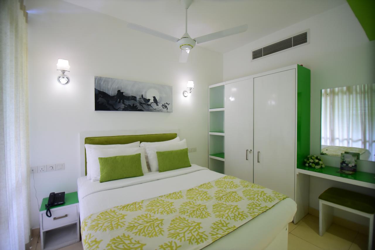 Thilhara Days Inn Κολόμπο Εξωτερικό φωτογραφία