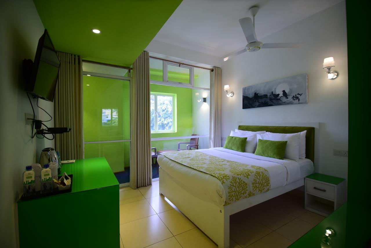 Thilhara Days Inn Κολόμπο Εξωτερικό φωτογραφία